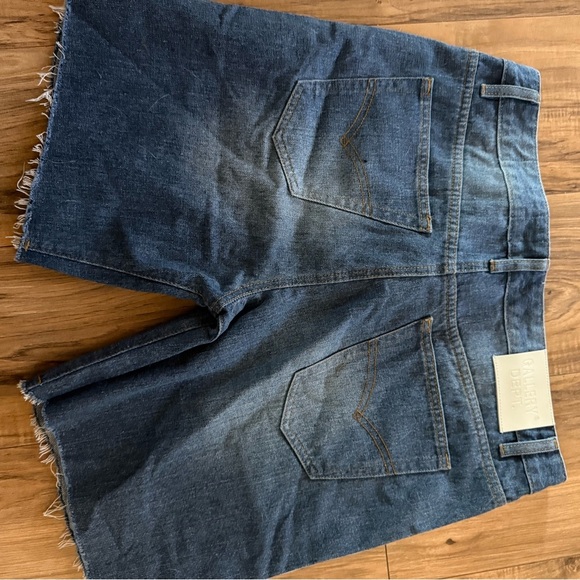 Gallery Dept Denim and Cream Jean Shorts - Picture 3 of 4